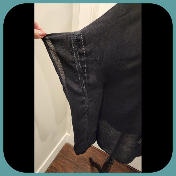 ONYX || Short Kaftan Sleeve Swim Coverup (SIZE M) - Picture 6 of 9